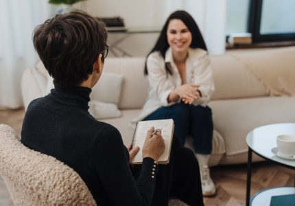 What is EMDR Therapy? A Beginner’s Guide to Trauma Healing