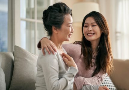When Should You Seek Grief Counseling? (Signs It’s Time to Get Help)
