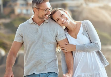 Am I Emotionally Dependent? Signs of Unhealthy vs Healthy Attachment